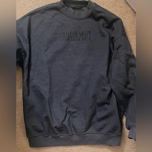 Taylor Swift blue crewneck